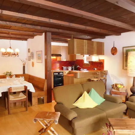 Διαμέρισμα Chesa Arlas By Interhome *